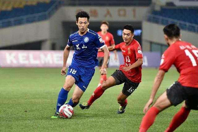 克劳福德：文班应向邓肯学习在关键时刻掌控比赛